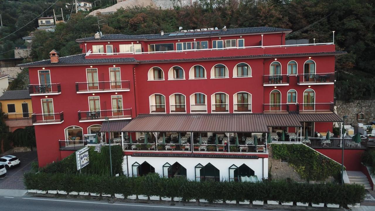 Hotel Merano Бренцоне-суль-Гарда Экстерьер фото